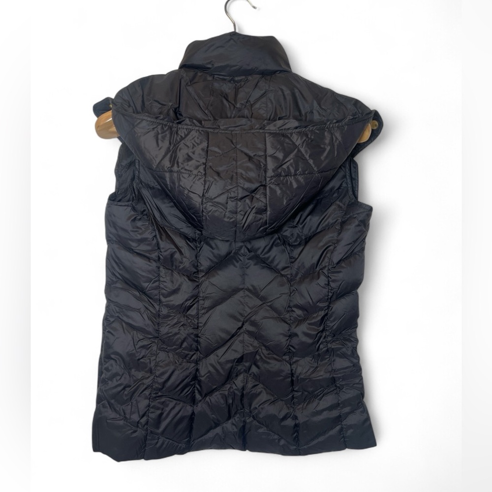 Michael Kors MK Ultra Light Weight Hooded Quilted Puffer Down Vest Black XS - Picture 3 of 10